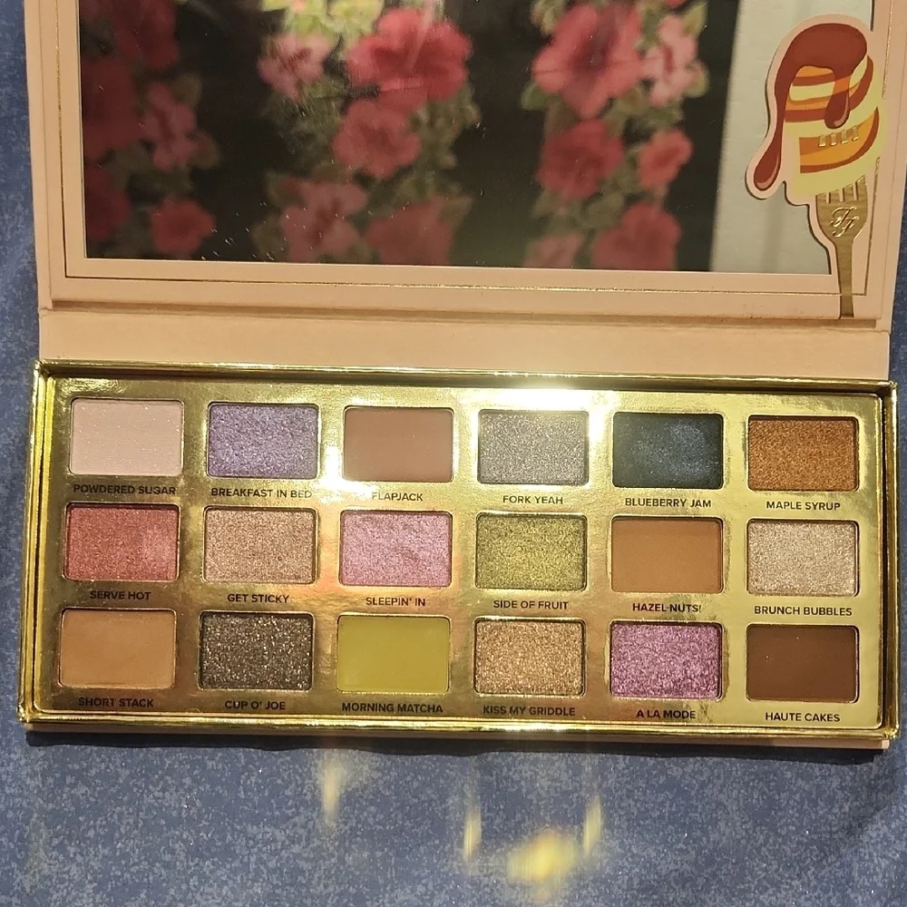 Too Faced Maple Syrup Pancakes Palette - Warm Browns and Creams - Picture 2 of 3